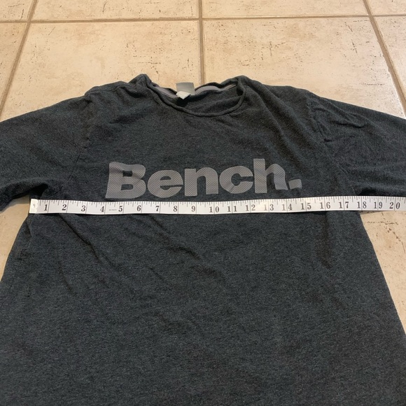Bench. Gray Graphic Logo T-Shirt S/P - Picture 3 of 7